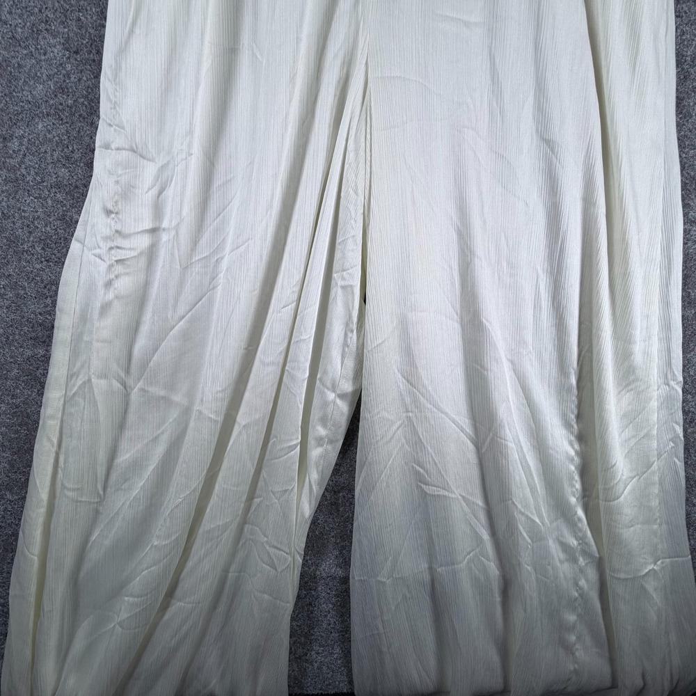 NWT CeCe Plisse Jumpsuit Womens XL White V-Neck Comfort Smocked-Waist Sleeveless - Picture 8 of 16